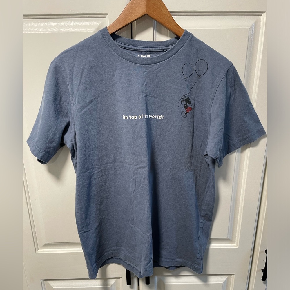 Uniqlo UT x Disney Mickey Mouse Graphic T-Shirt Blue Gray 100% Cotton Medium